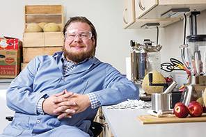 33 aidan-lab-picture-sm